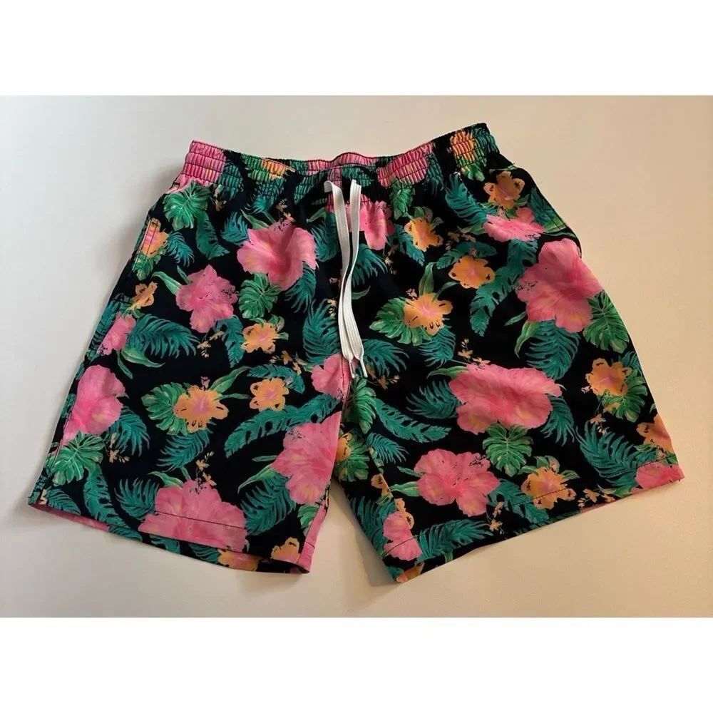 Chubbies Classic Swim 7” Hawaiian Flower Print Shorts Size M